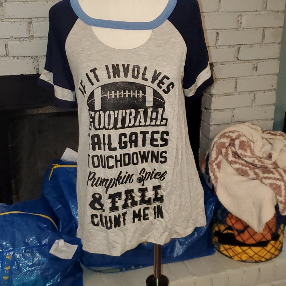 Tee